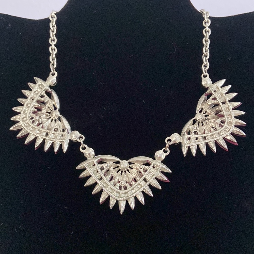 Marquise-cut Rhinestone statement necklace starburst - Picture 6 of 16